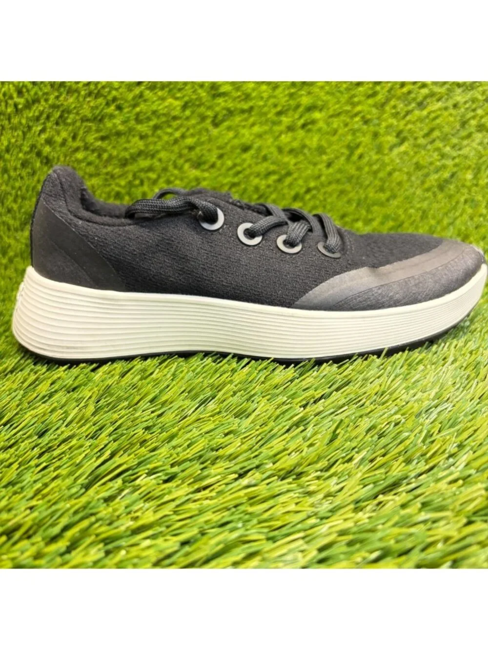 Allbirds Wool Runner Protect Womens Size 7 Black White Running Shoes Sneakers